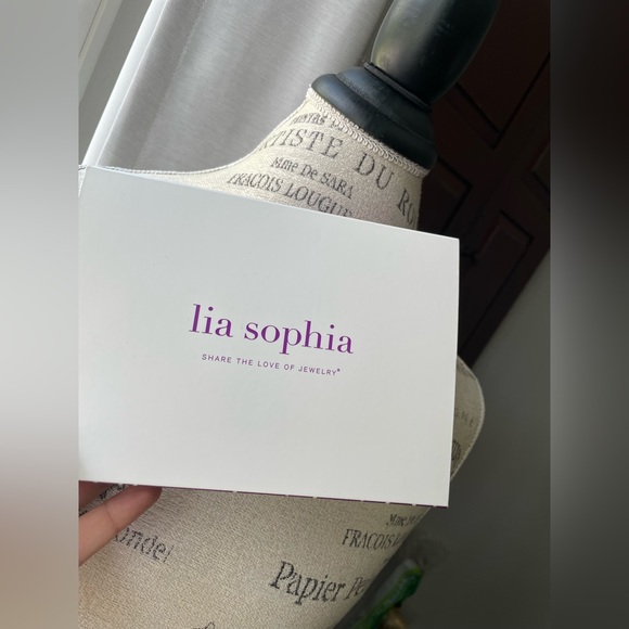 NWT Lia Sophia 17”-22” Pearl Necklace - Picture 13 of 16